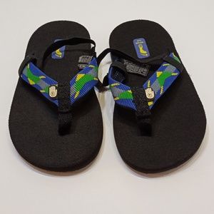 Teva sandals size 8